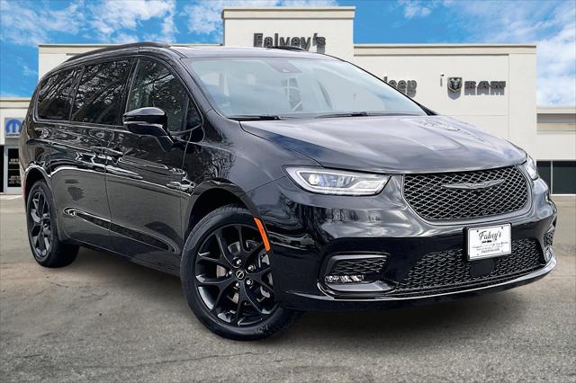 2026 Chrysler Pacifica PACIFICA LIMITED AWD