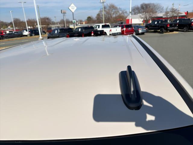 2026 Chevrolet Silverado 1500 4WD Crew Cab Short Bed Custom Trail Boss