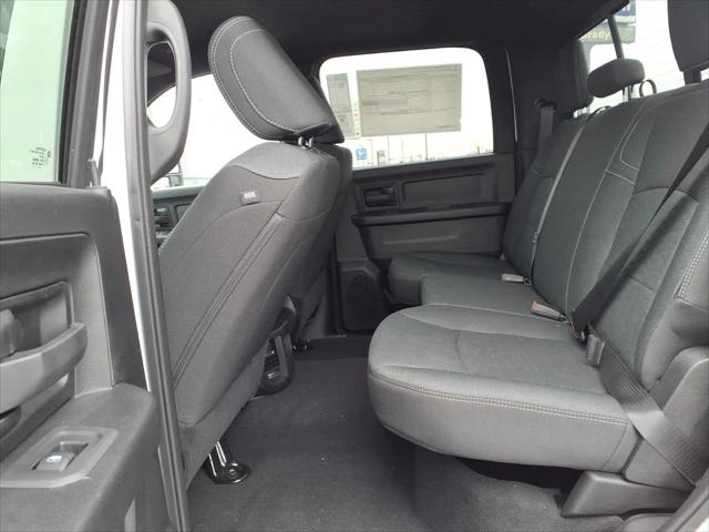 2026 Ram 2500 Black Express Crew Cab 4x4 6'4" Box