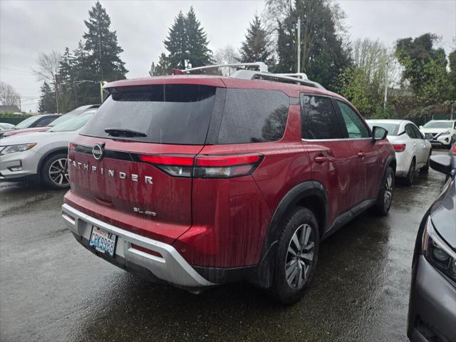 2024 Nissan Pathfinder SL 4WD