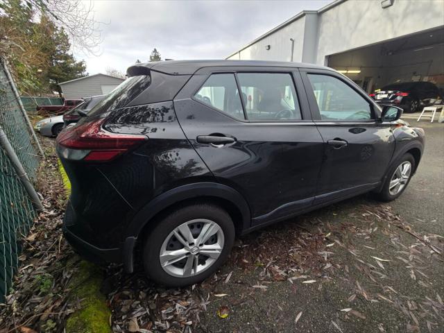 2024 Nissan Kicks S Xtronic CVT