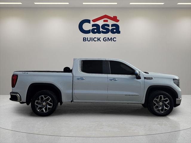 2022 GMC Sierra 1500 4WD Crew Cab Short Box SLT