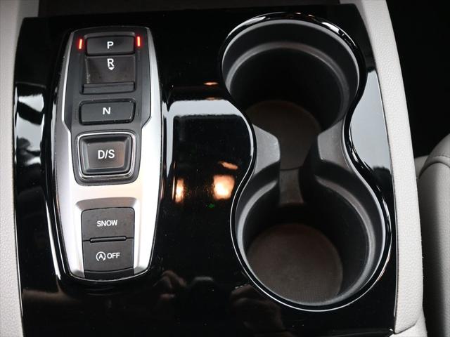 2020 Honda Pilot 2WD Touring 8 Passenger