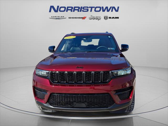 2023 Jeep Grand Cherokee Altitude 4x4 2023 Jeep Grand Cherokee Altitude 4x4