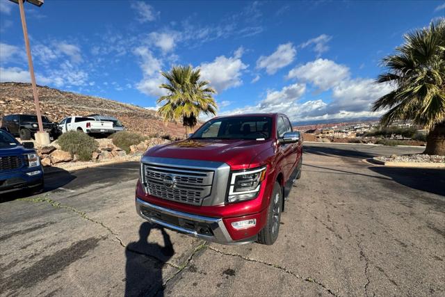 2022 Nissan TITAN Crew Cab Platinum Reserve 4x4