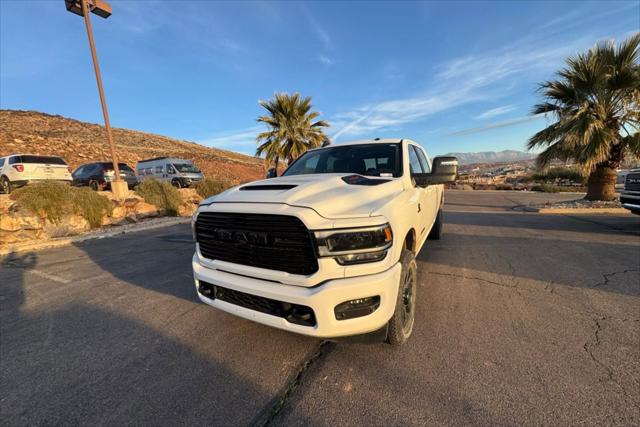 2024 RAM 2500 Laramie Crew Cab 4x4 64 Box