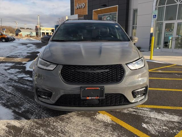 2022 Chrysler Pacifica Touring L AWD