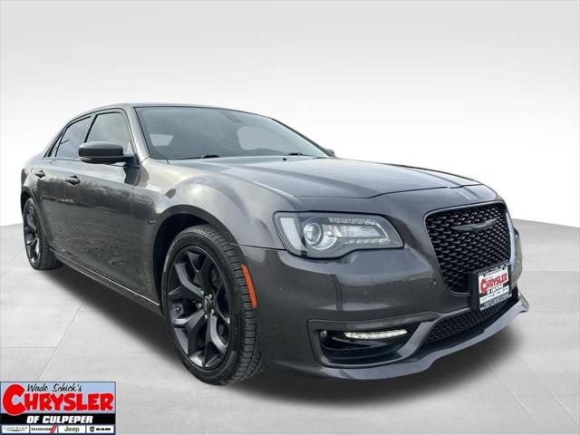 2022 Chrysler 300 Touring L