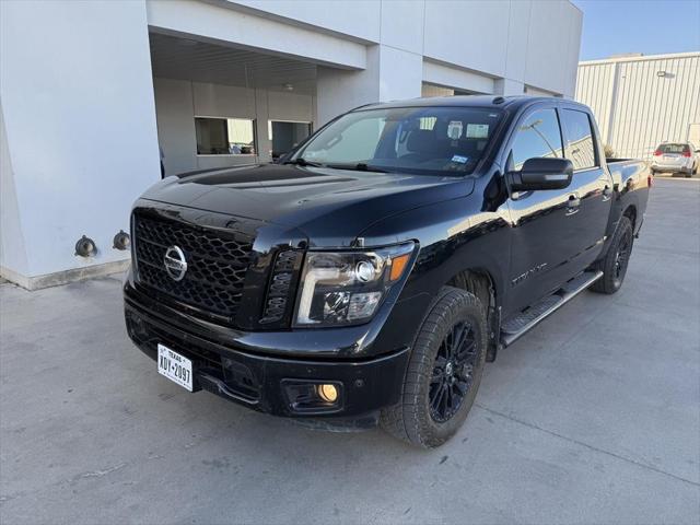 2019 Nissan TITAN SV