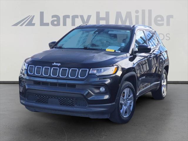 2022 Jeep Compass Latitude FWD