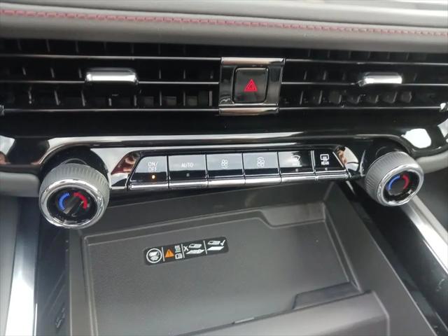 2026 Chevrolet Suburban RST, 4WD