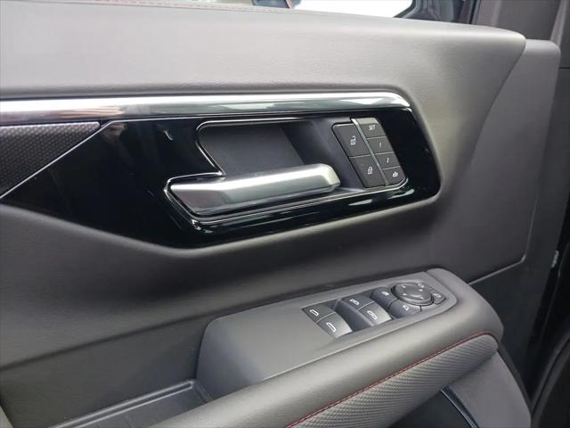 2026 Chevrolet Suburban RST, 4WD