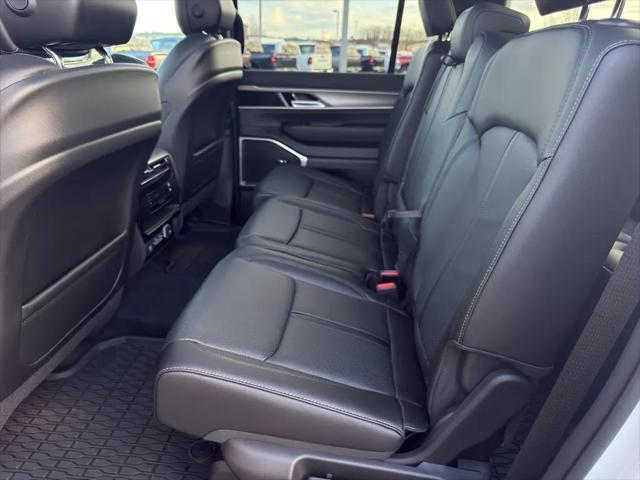2026 Jeep Grand Wagoneer 4x4