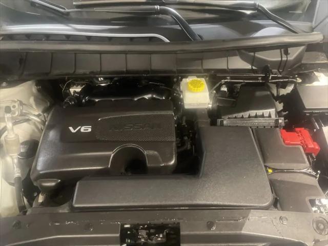 2023 Nissan Pathfinder SL 4WD