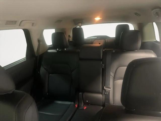 2023 Nissan Pathfinder SL 4WD
