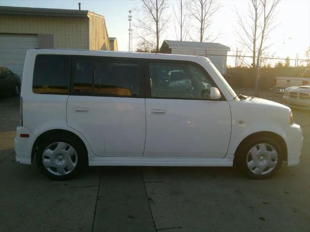 2005 Scion xB Base
