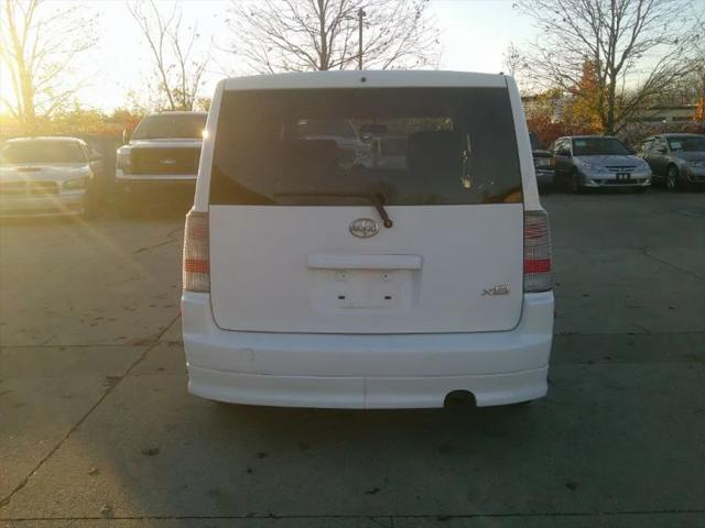 2005 Scion xB Base