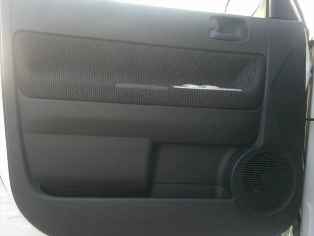2005 Scion xB Base