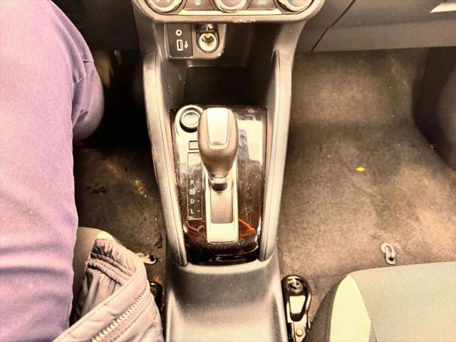 2021 Nissan Versa SV Xtronic CVT