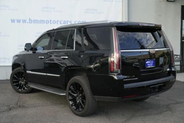 2020 Cadillac Escalade 4WD Luxury