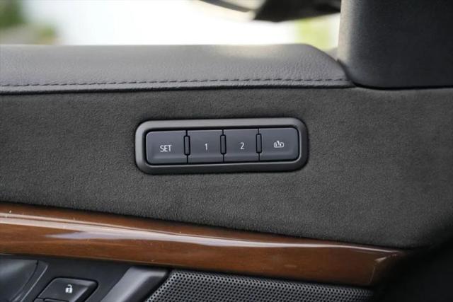 2020 Cadillac Escalade 4WD Luxury