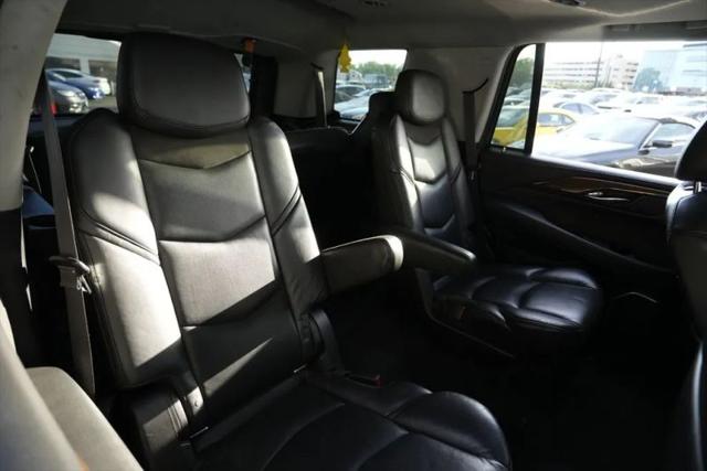 2020 Cadillac Escalade 4WD Luxury