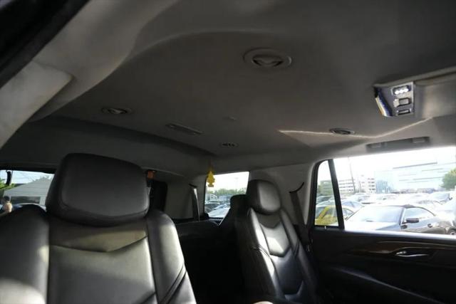 2020 Cadillac Escalade 4WD Luxury