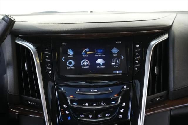 2020 Cadillac Escalade 4WD Luxury