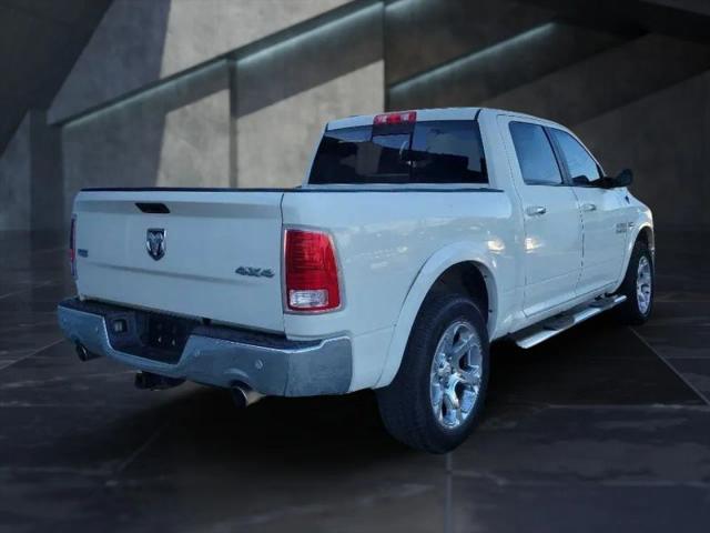 2017 Ram 1500 Laramie Crew Cab 4x4 5'7" Box