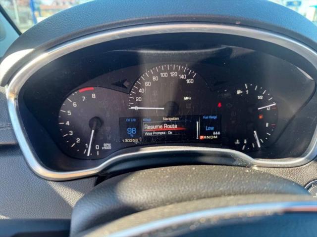 2015 Cadillac SRX Standard