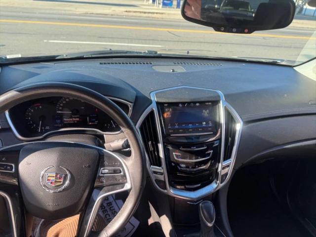 2015 Cadillac SRX Standard