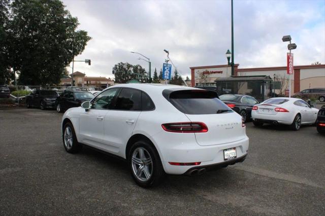 2015 Porsche Macan S