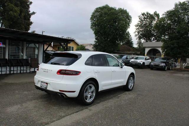 2015 Porsche Macan S
