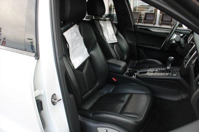 2015 Porsche Macan S