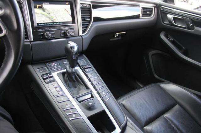 2015 Porsche Macan S