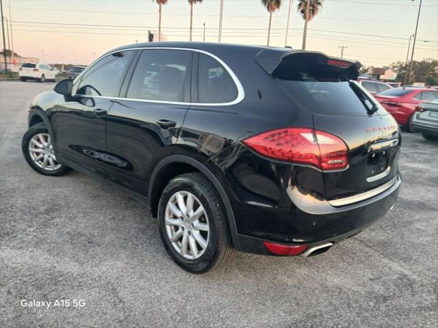 2011 Porsche Cayenne Base