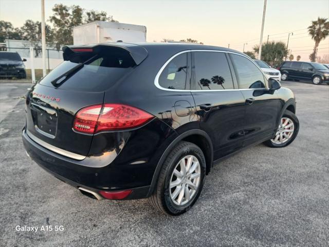 2011 Porsche Cayenne Base