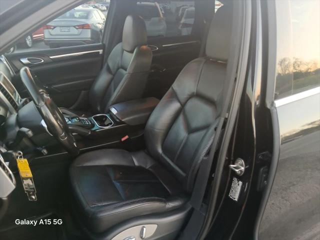 2011 Porsche Cayenne Base