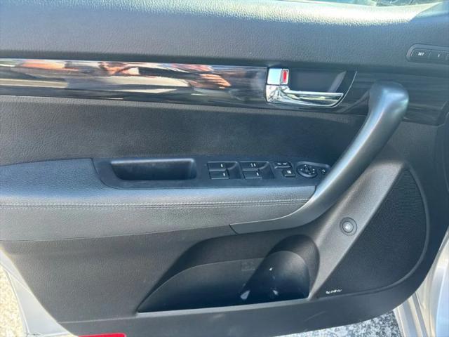 2012 Kia Sorento SX V6