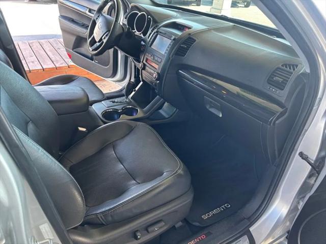 2012 Kia Sorento SX V6