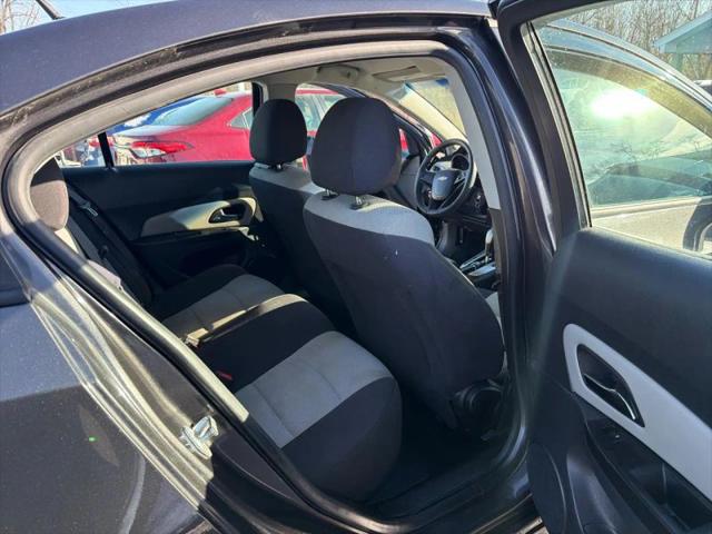 2014 Chevrolet Cruze LS Auto