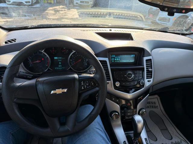 2014 Chevrolet Cruze LS Auto