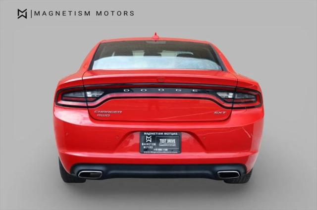2016 Dodge Charger SXT