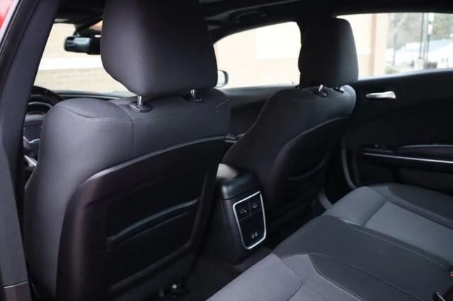 2016 Dodge Charger SXT