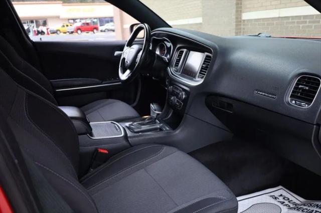 2016 Dodge Charger SXT