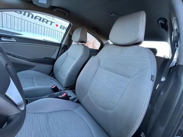 2017 Hyundai Accent SE