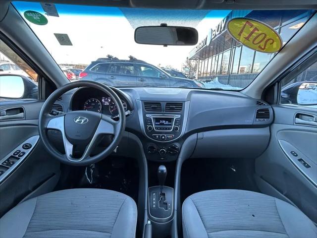 2017 Hyundai Accent SE