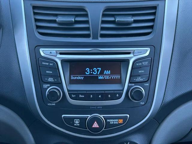 2017 Hyundai Accent SE