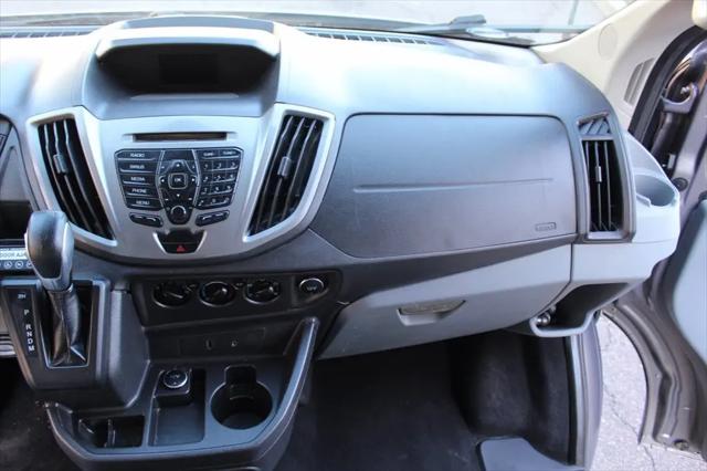 2016 Ford Transit XLT
