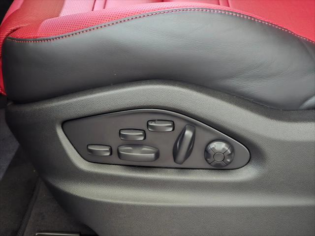 2025 Porsche Cayenne Coupe